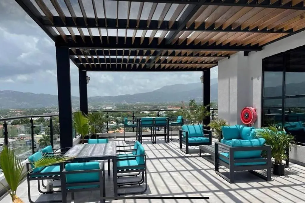 Luxury Condo - Pool In Kingston G28 Apartment