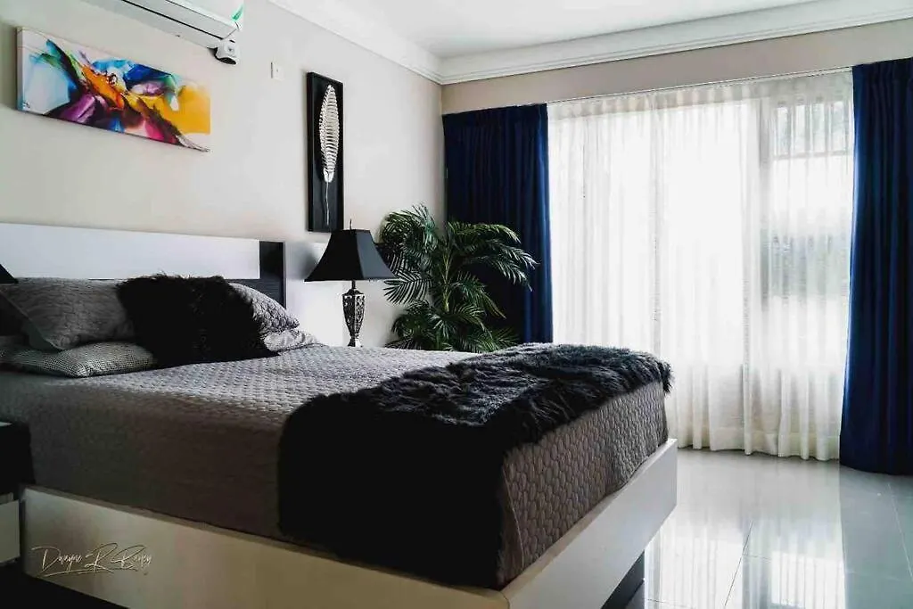 Luxury Condo - Pool In Kingston G28 0*,  Jamaica
